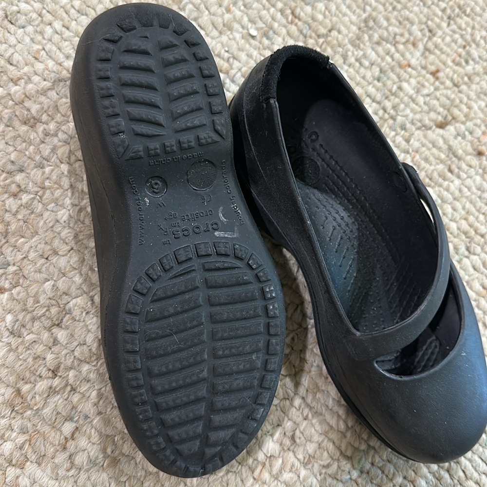 Crocs - Picture 2 of 2